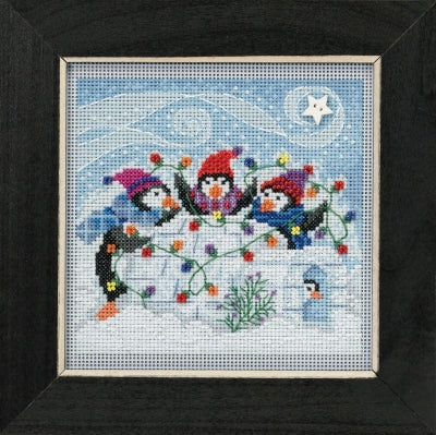 Mill Hill Playful Penguins Cross Stitch Kit 2018 Buttons & Beads MH141832