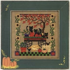 Mill Hill Scaredy Cat Cross Stitch Kit 2005 Buttons & Beads MHCB237