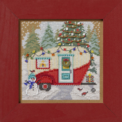 Mill Hill Christmas Camper Cross Stitch Kit Buttons & Beads MH142431