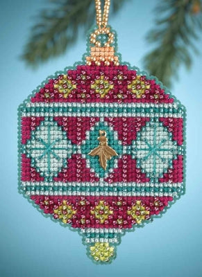 Mill Hill Christmas Jewels Ornaments - Berry Cross Stitch Kit MH16-4305